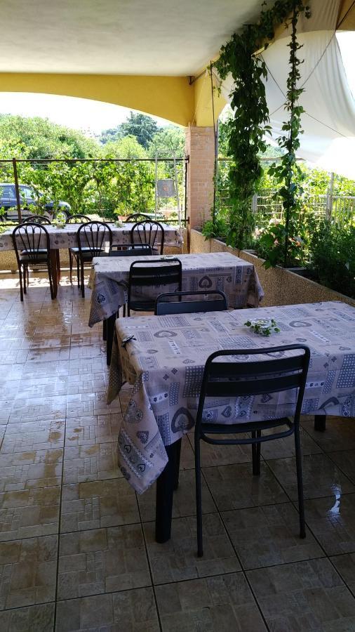 B&B Casa Regina Stroncone Exteriör bild